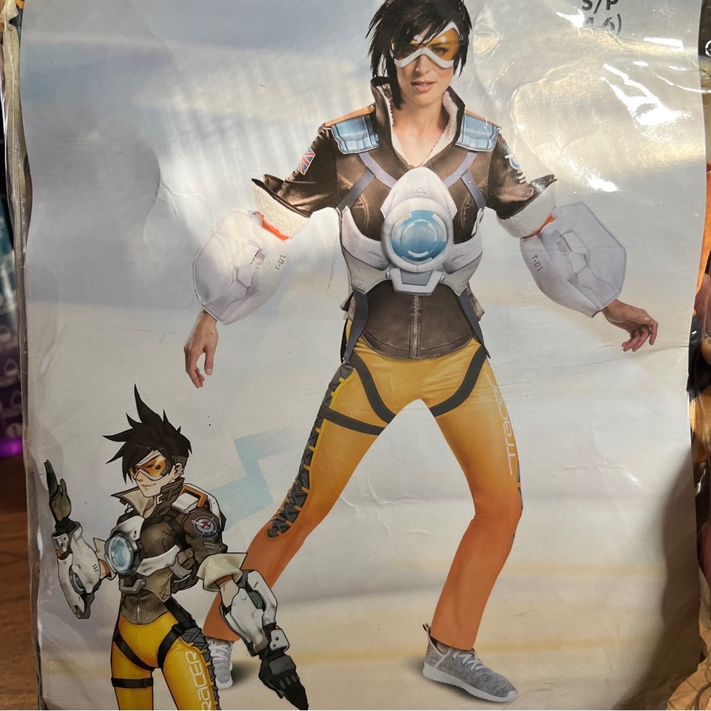 Adult Small 4-6 Overwatch Tracer Deluxe Halloween Deluxe Costume Disguise NOS